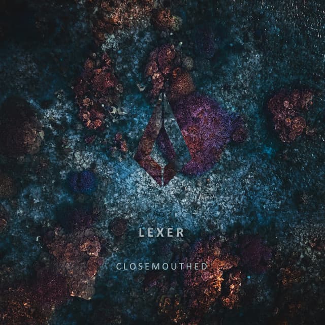 lexer - closemouthed cover