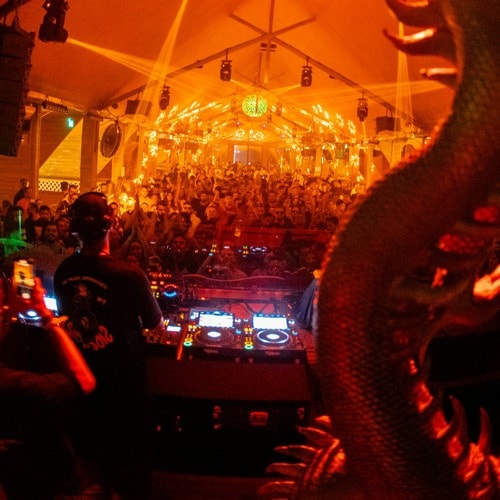 Maz @ Warm Up Reopening Warung Main Floor