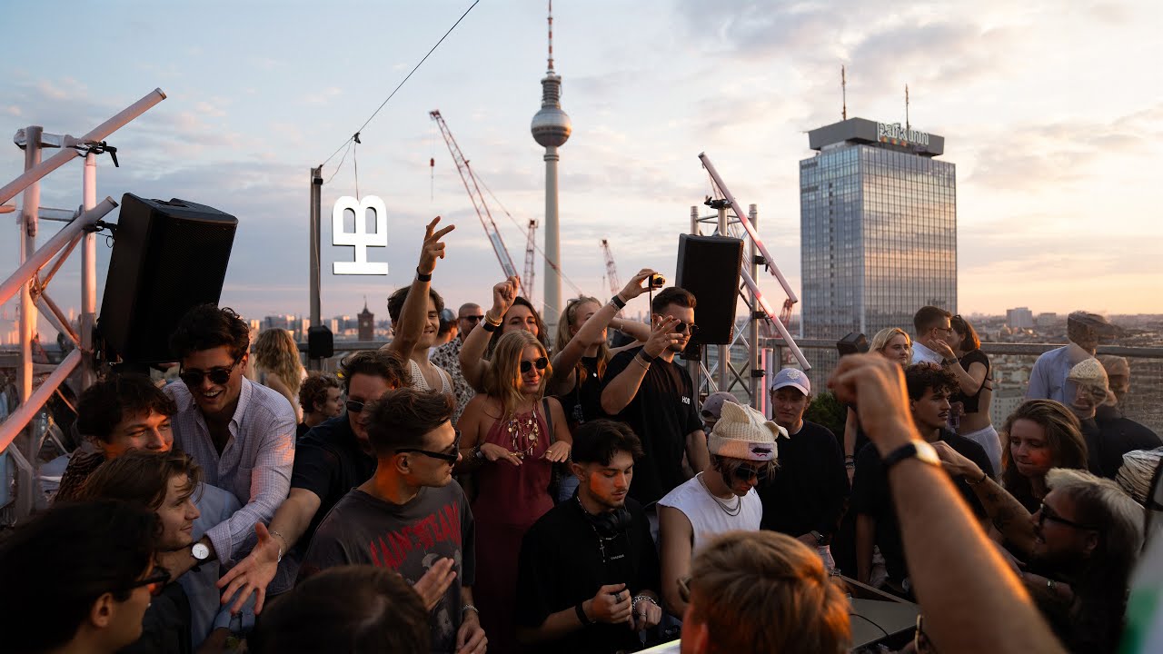 Sunset DJ Set in Berlin