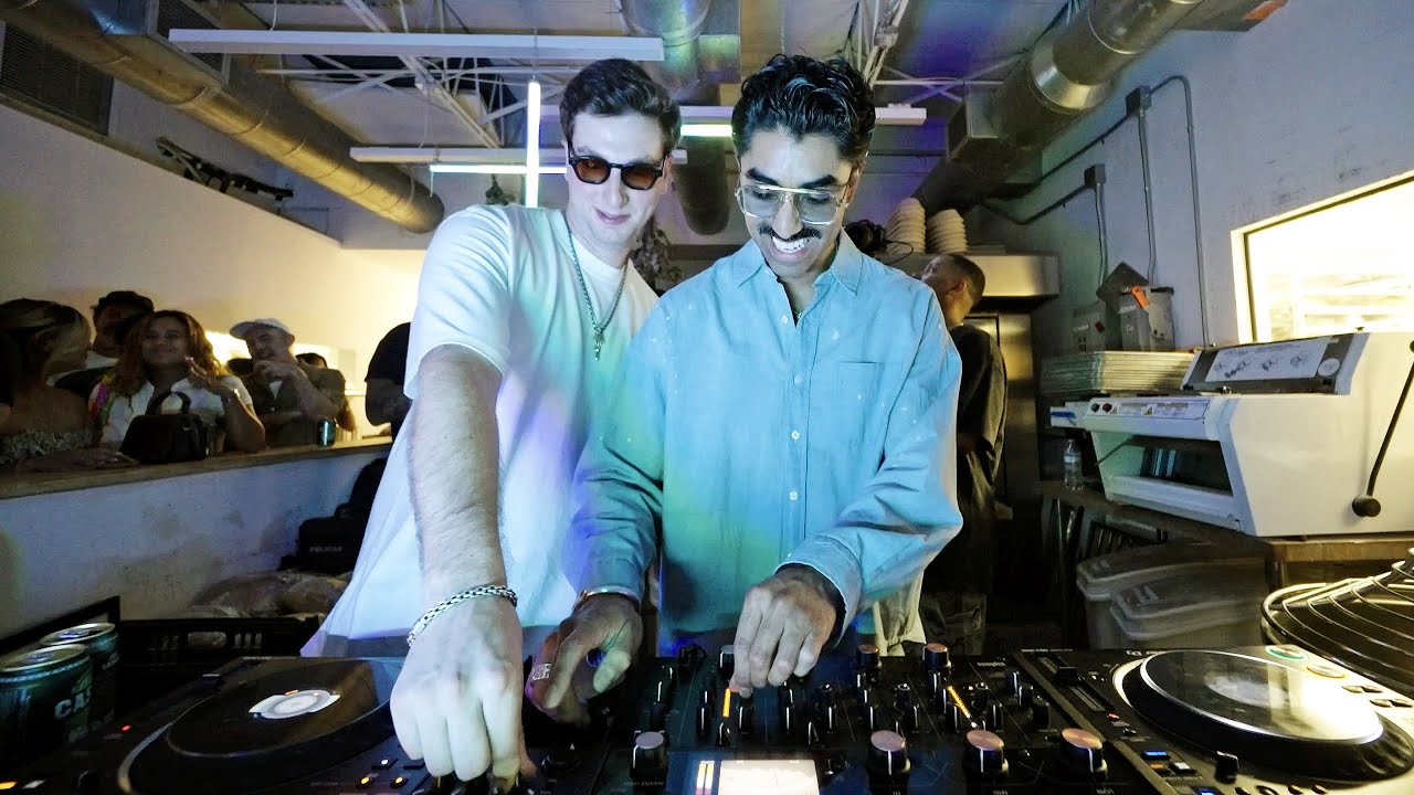 1001Tracklists Exclusive Mix (Caracas Bakery Miami